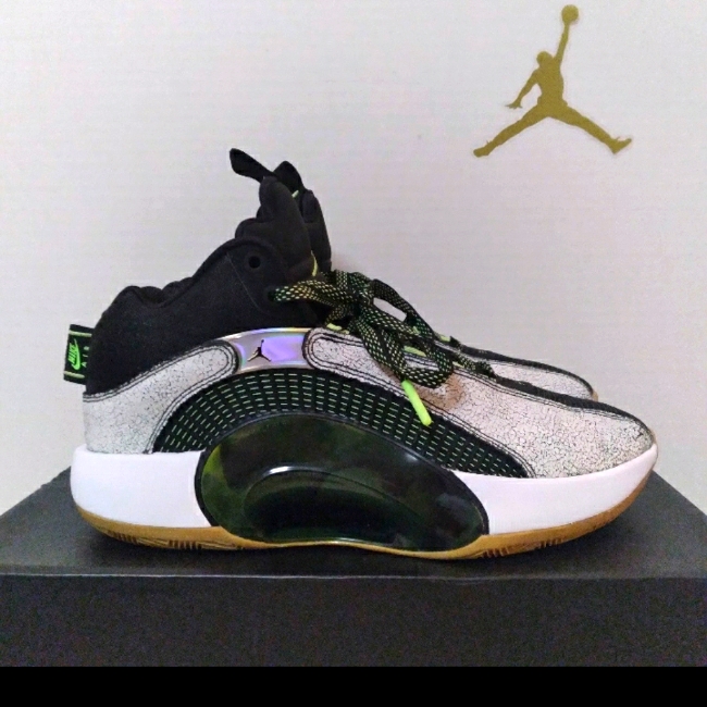 Jordan 35 X Zion Williamson "Bayou Boys" Size 8